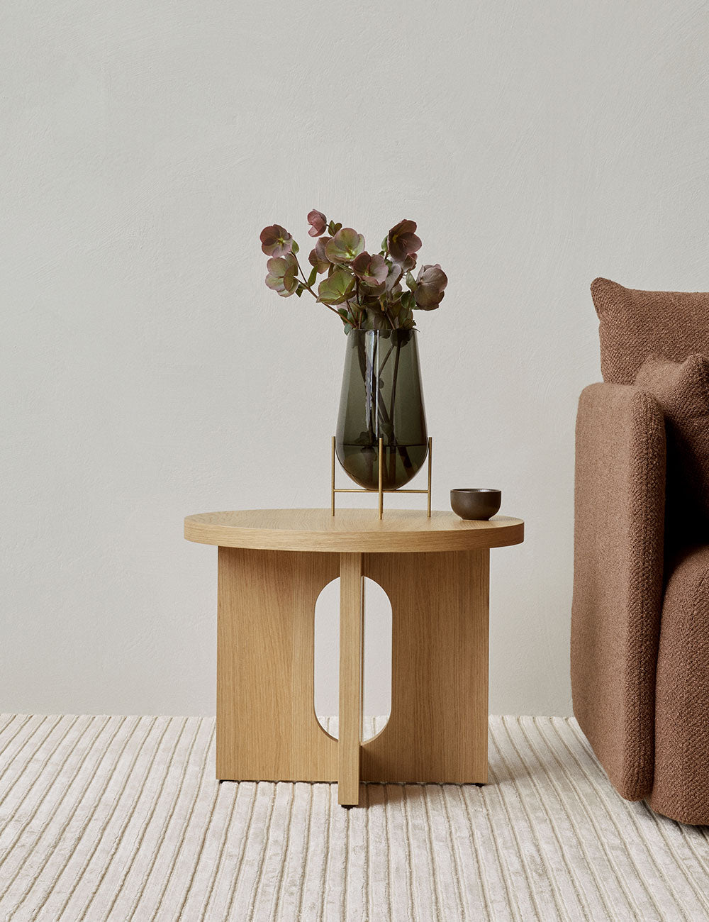 Androgyne side table Ø50
