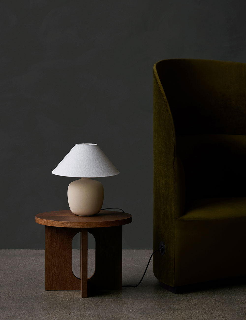 Androgyne side table Ø50