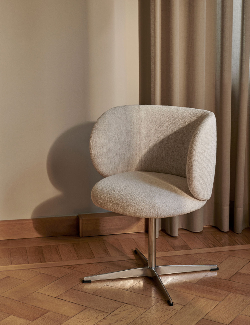 Sedia Rico dining swivel