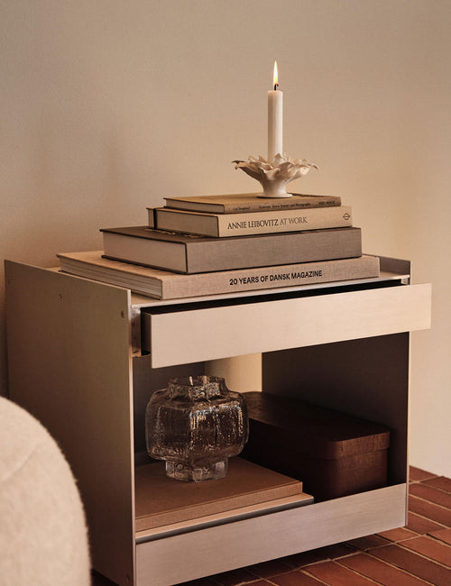 Lager low trolley with drawer