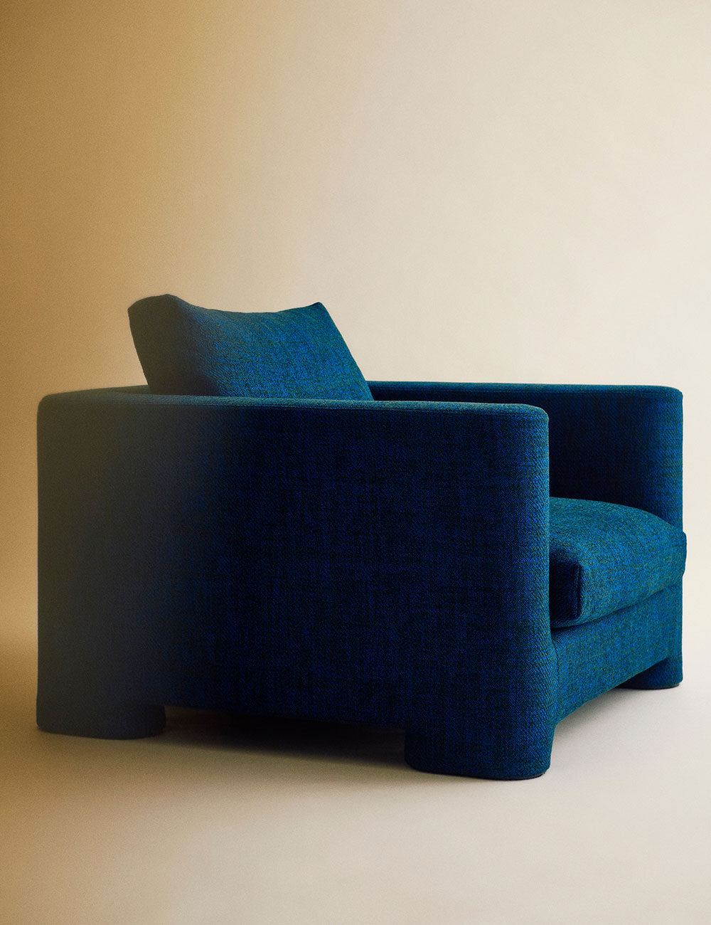 Ion Grand armchair