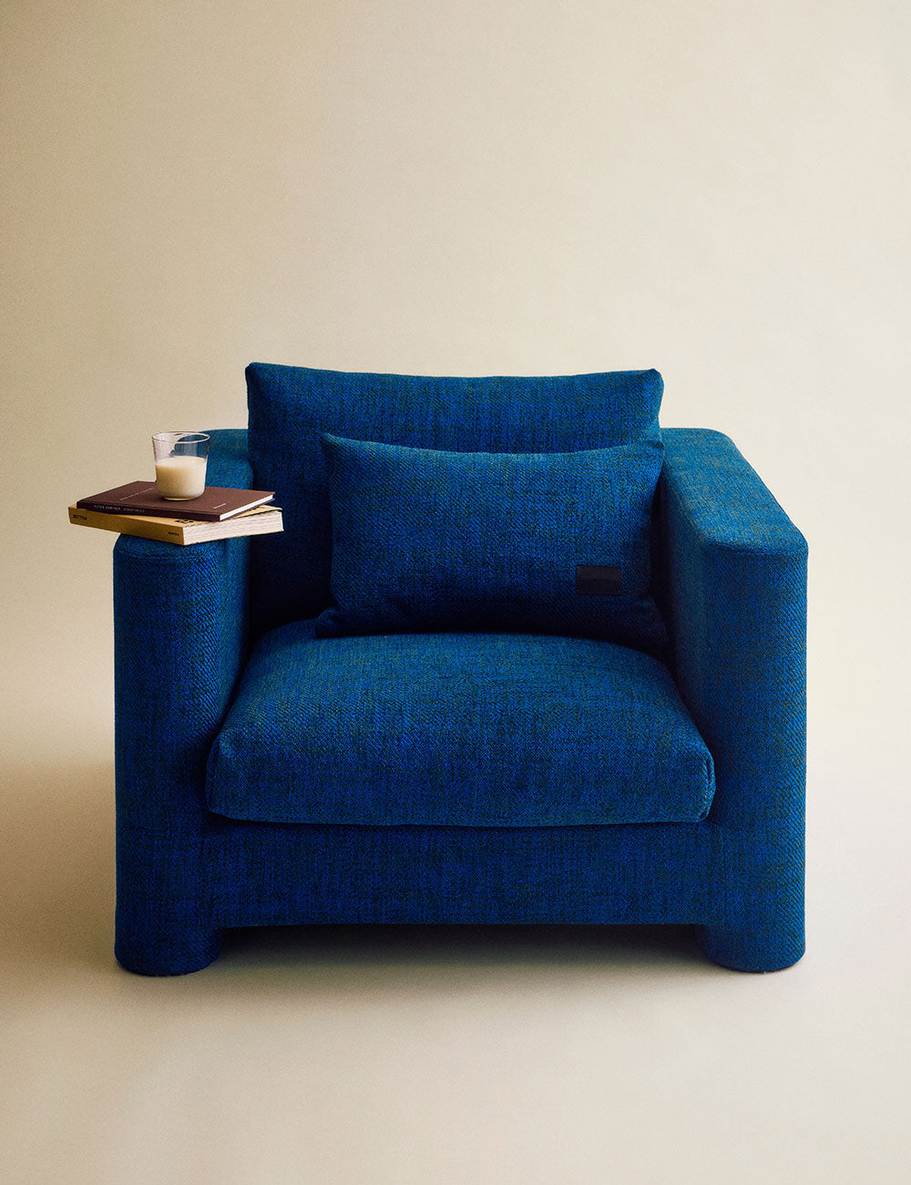 Ion Grand armchair
