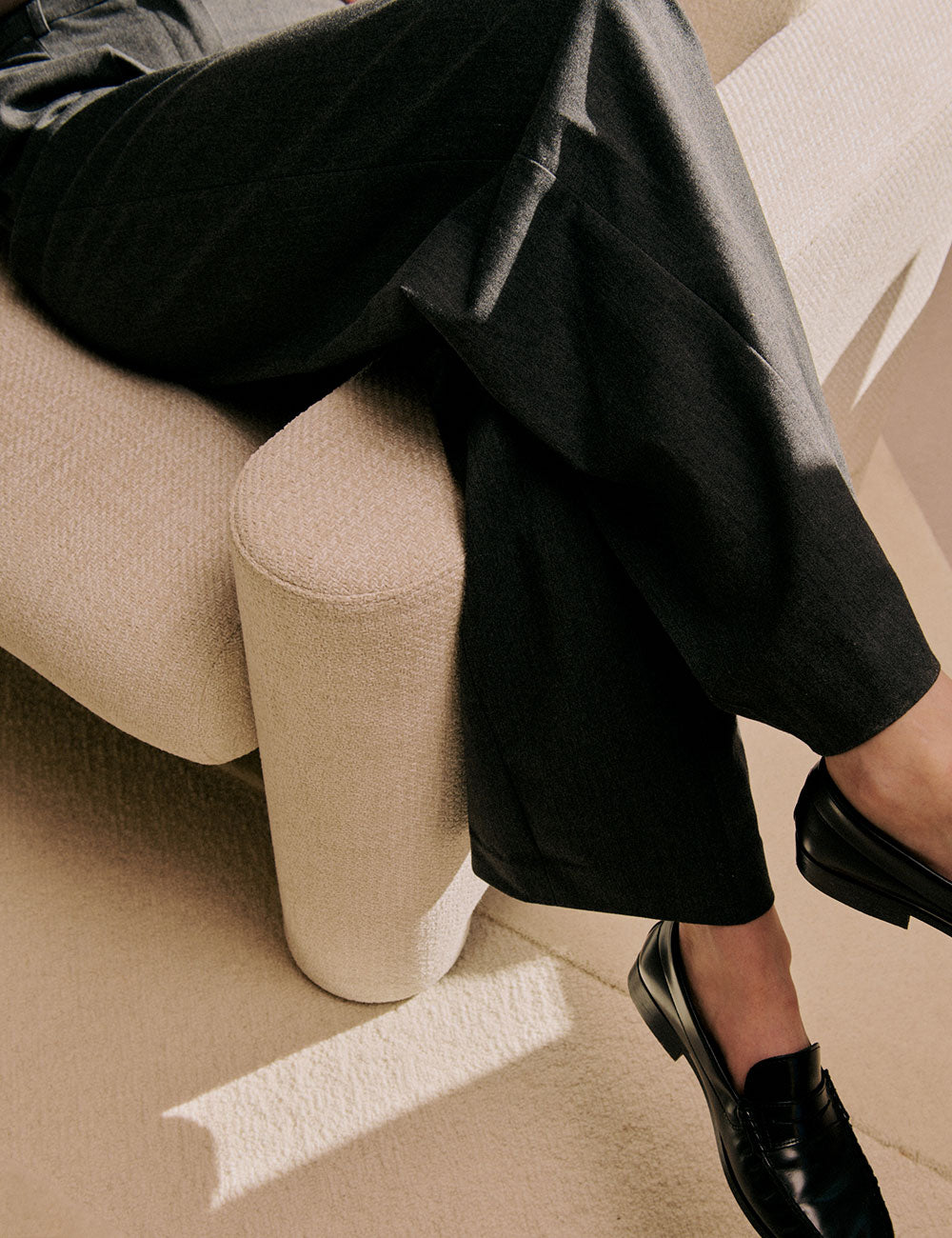 Ion armchair