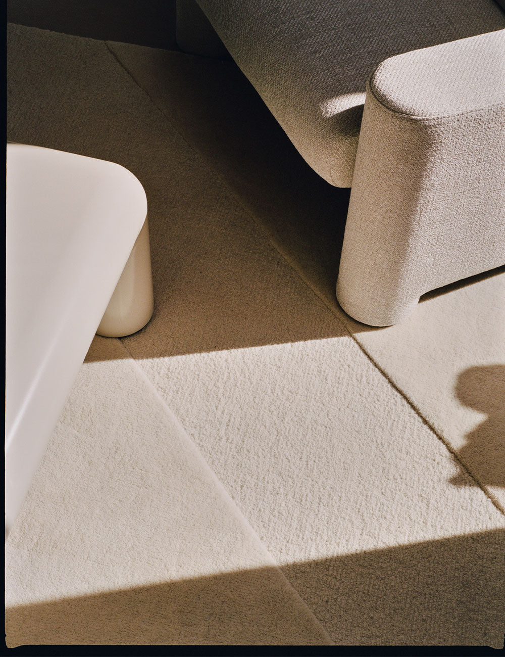 Ion armchair