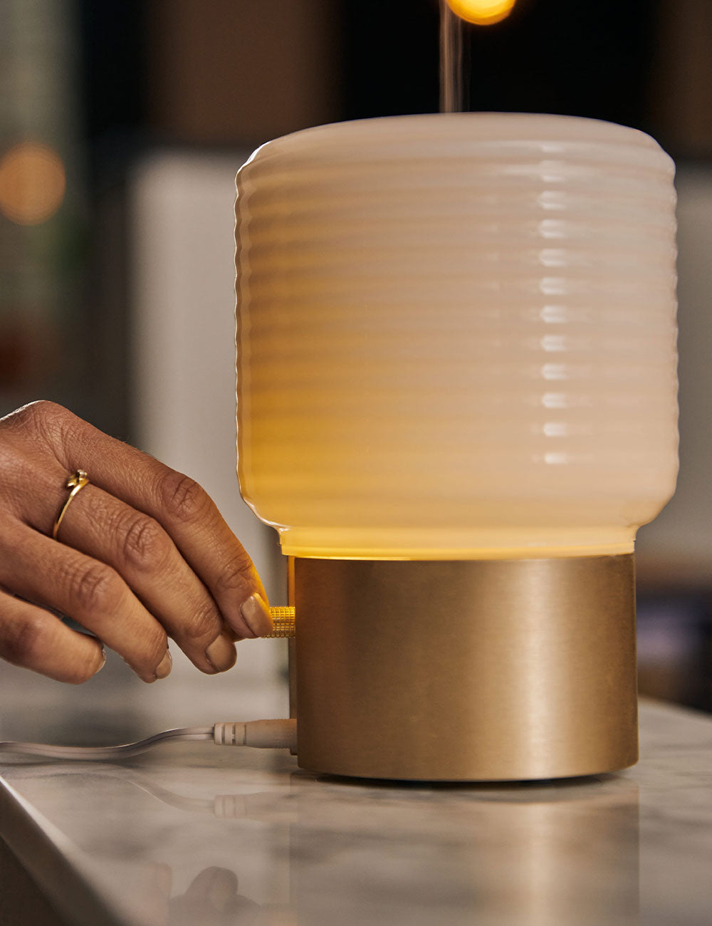 Difusor de bruma de perfume con luz regulable