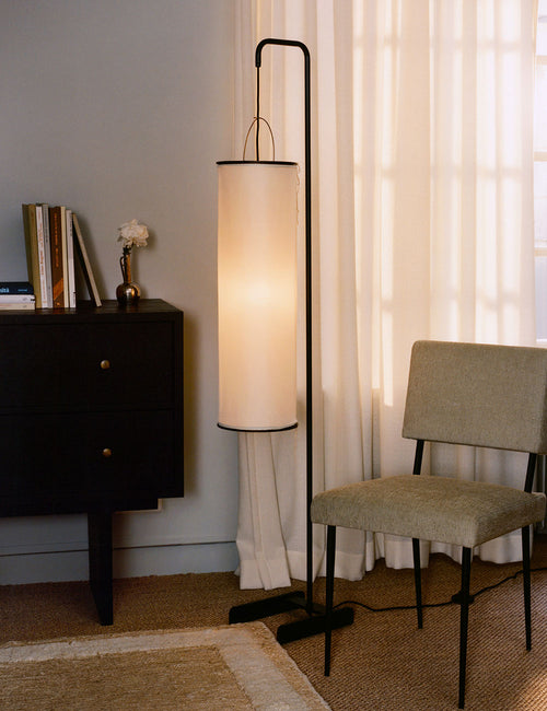 Silk Lantern floor lamp
