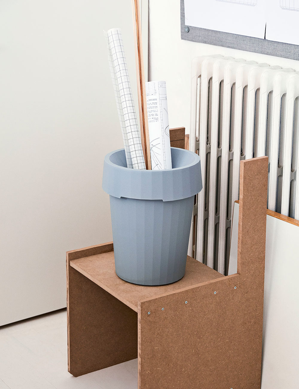 Shade bin