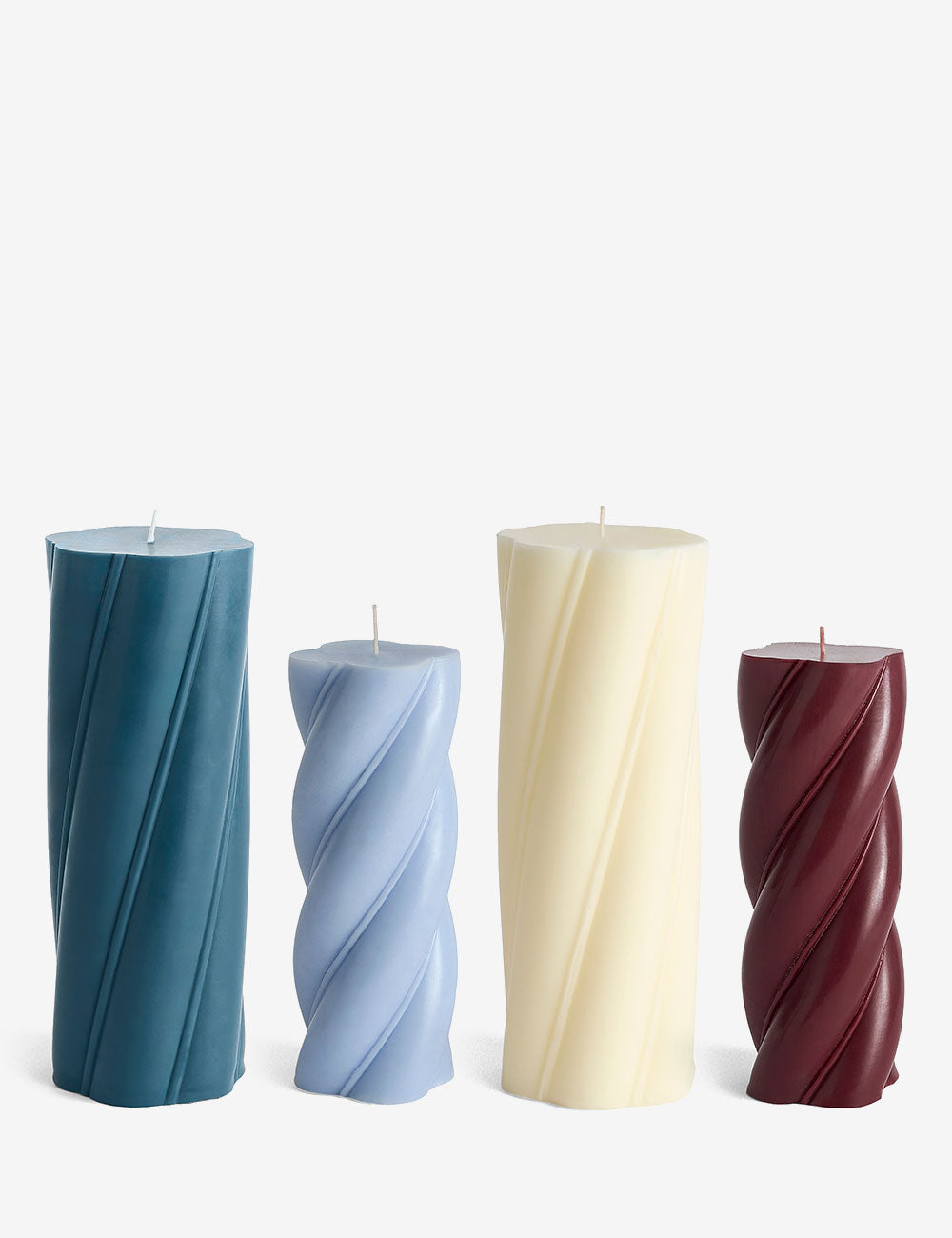 Soft Serve candle M
