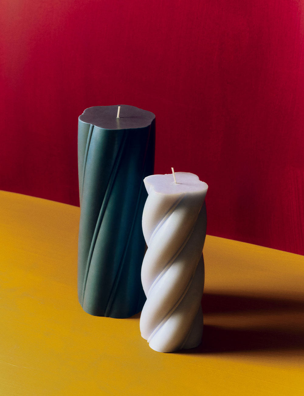 Soft Serve candle L
