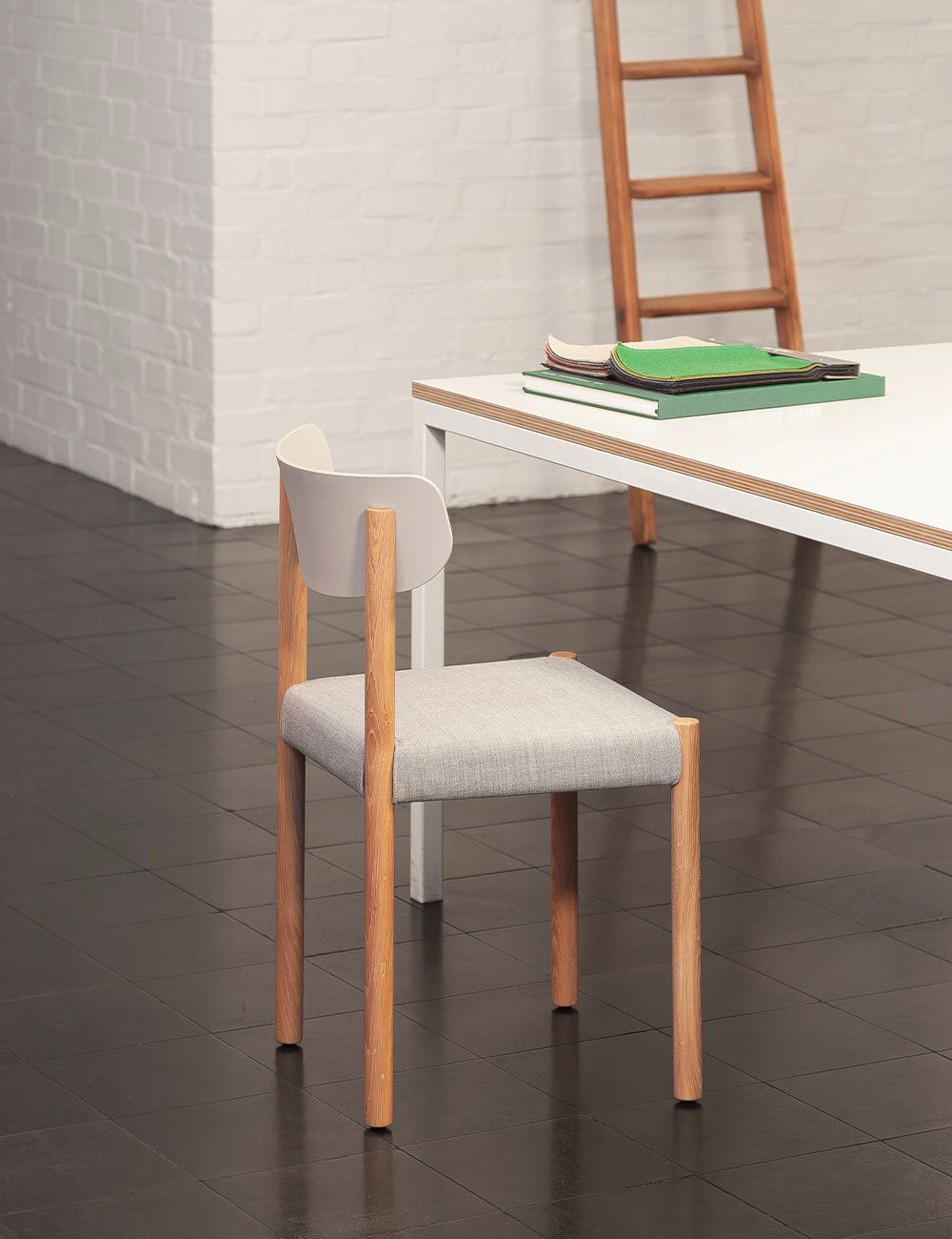 Chaise Pack 11