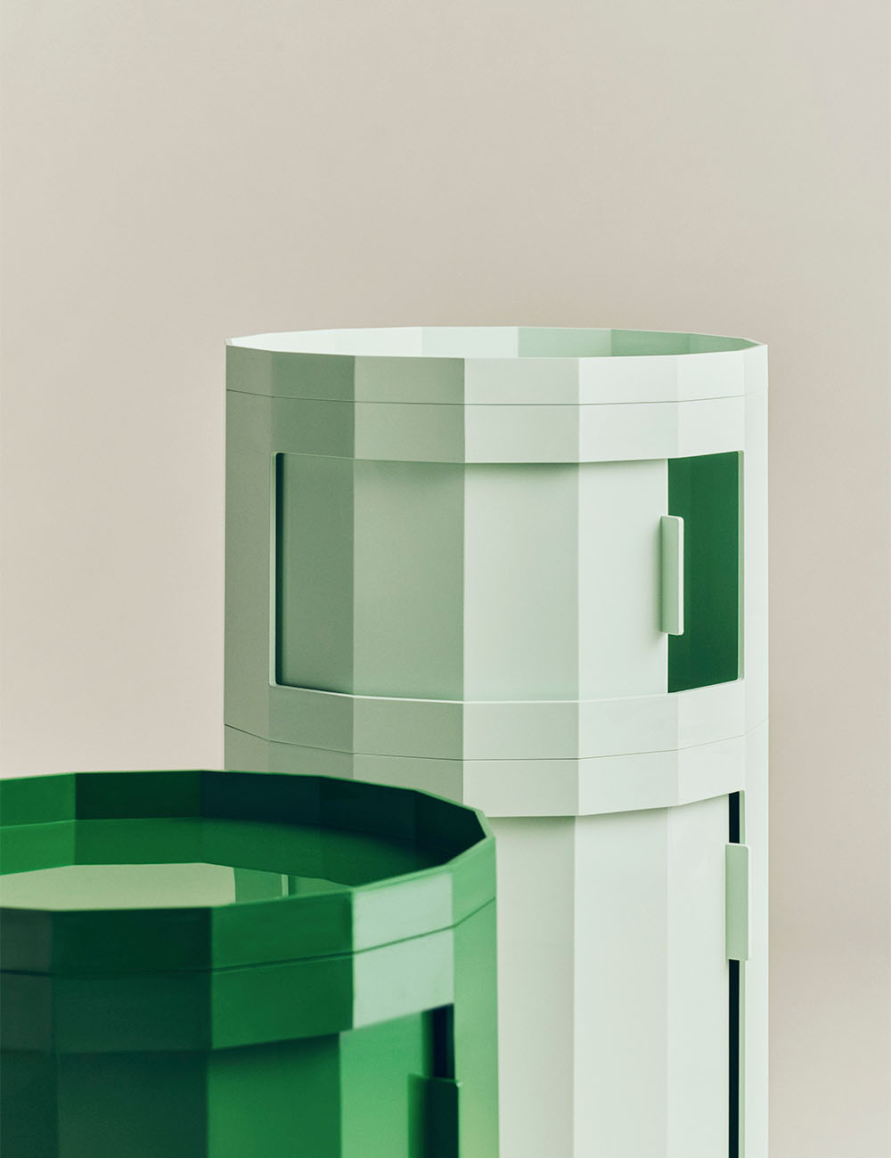 Facet Cabinet 110