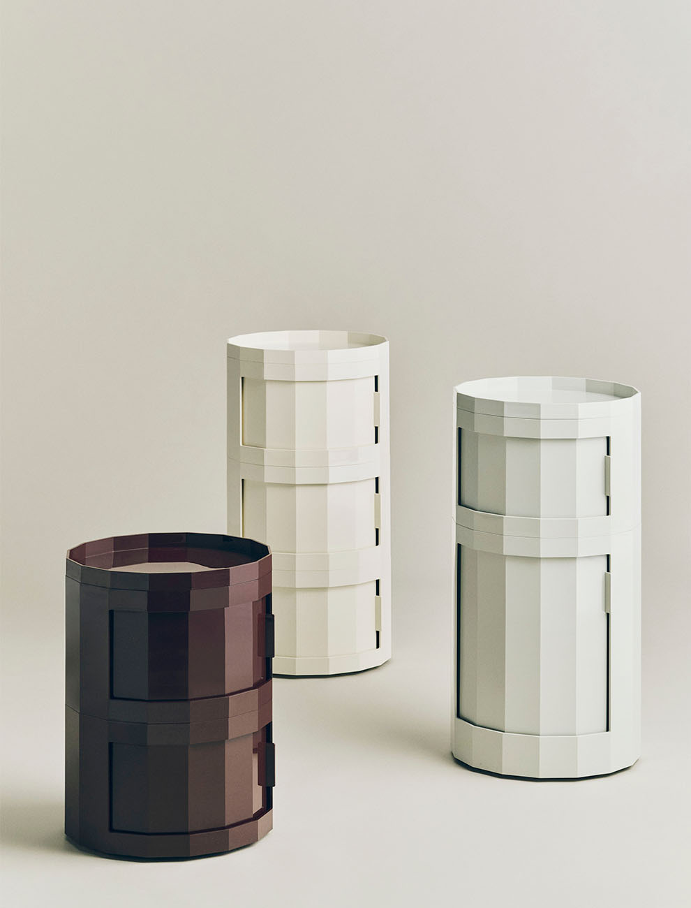 Facet Cabinet 30
