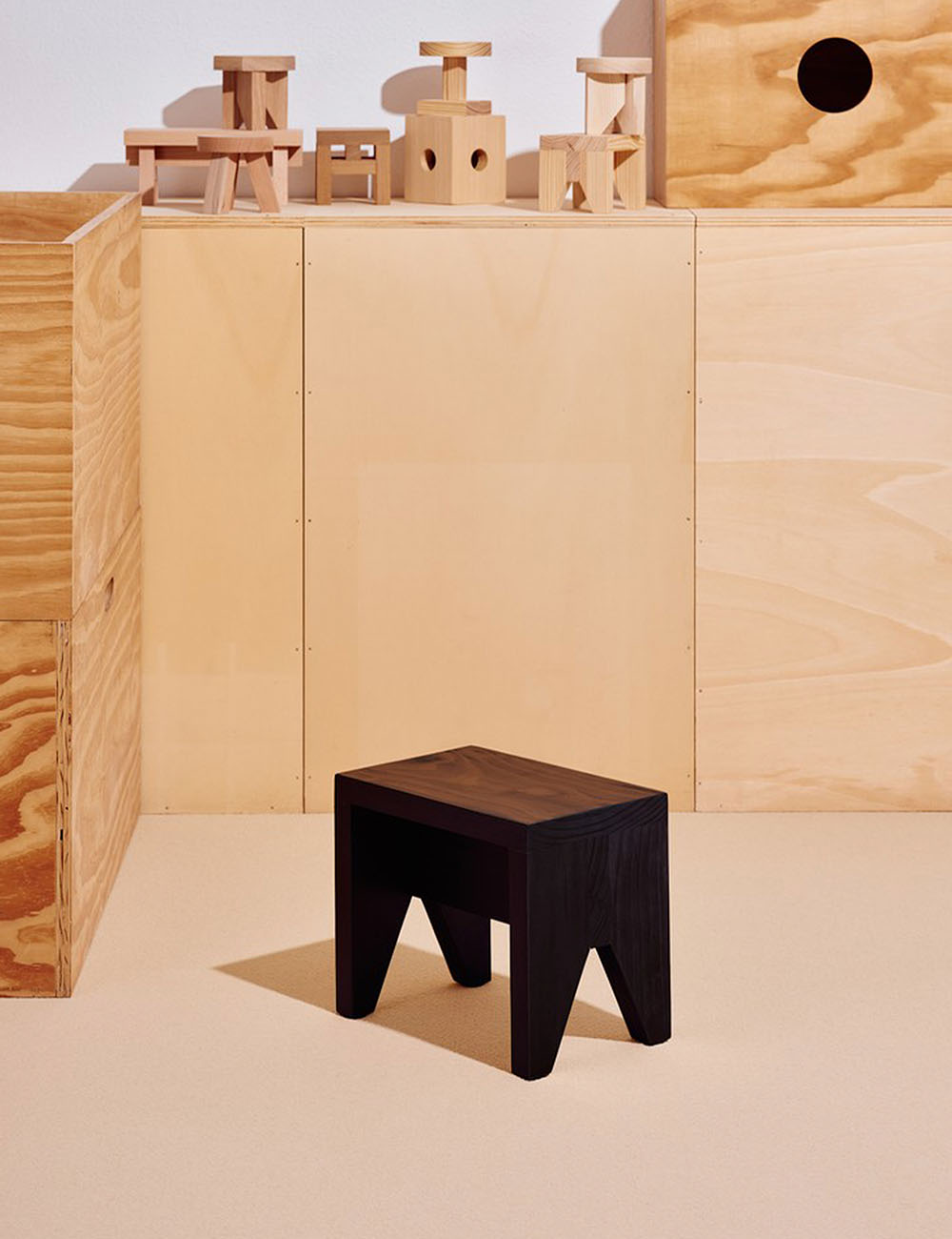 Manolito Stool short
