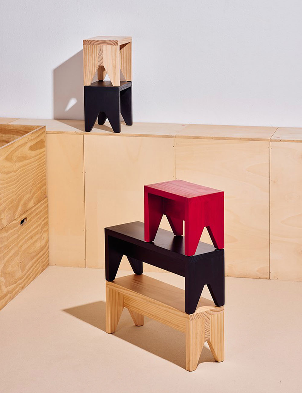 Manolito Stool short