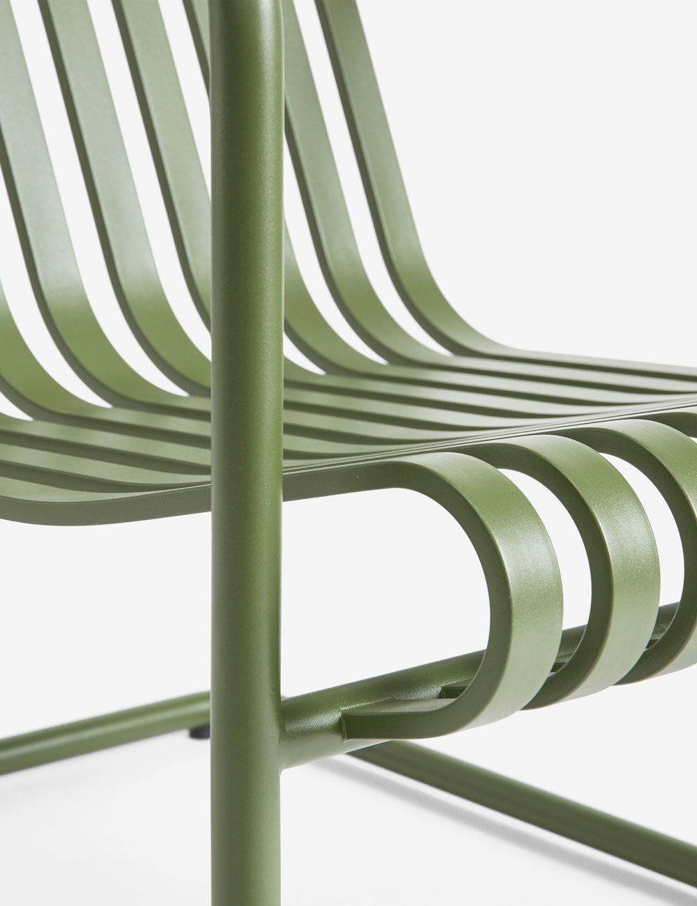 Palissade Cantilever lounge chair low