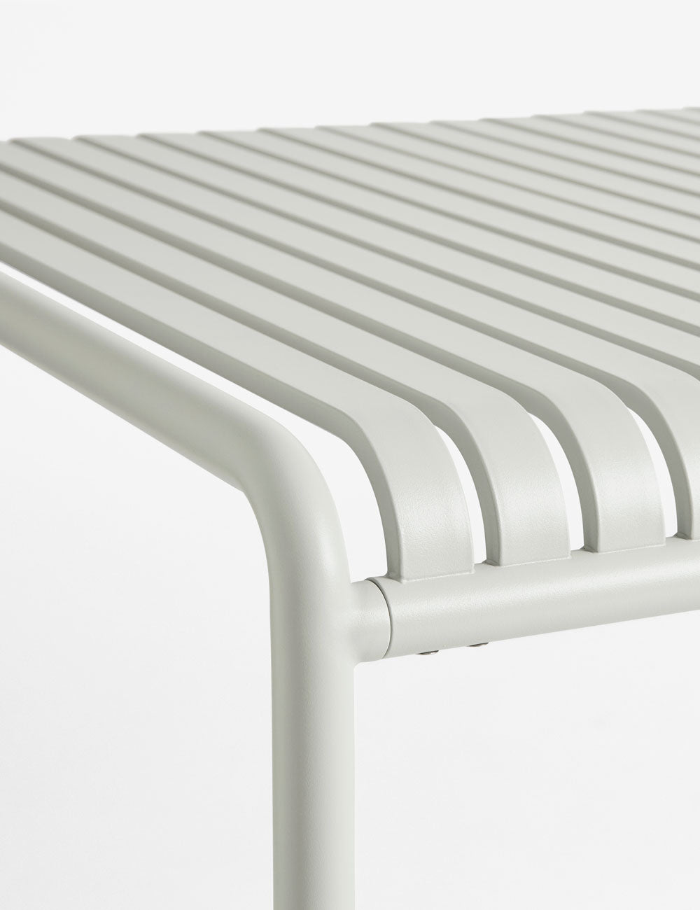 Palissade table 220