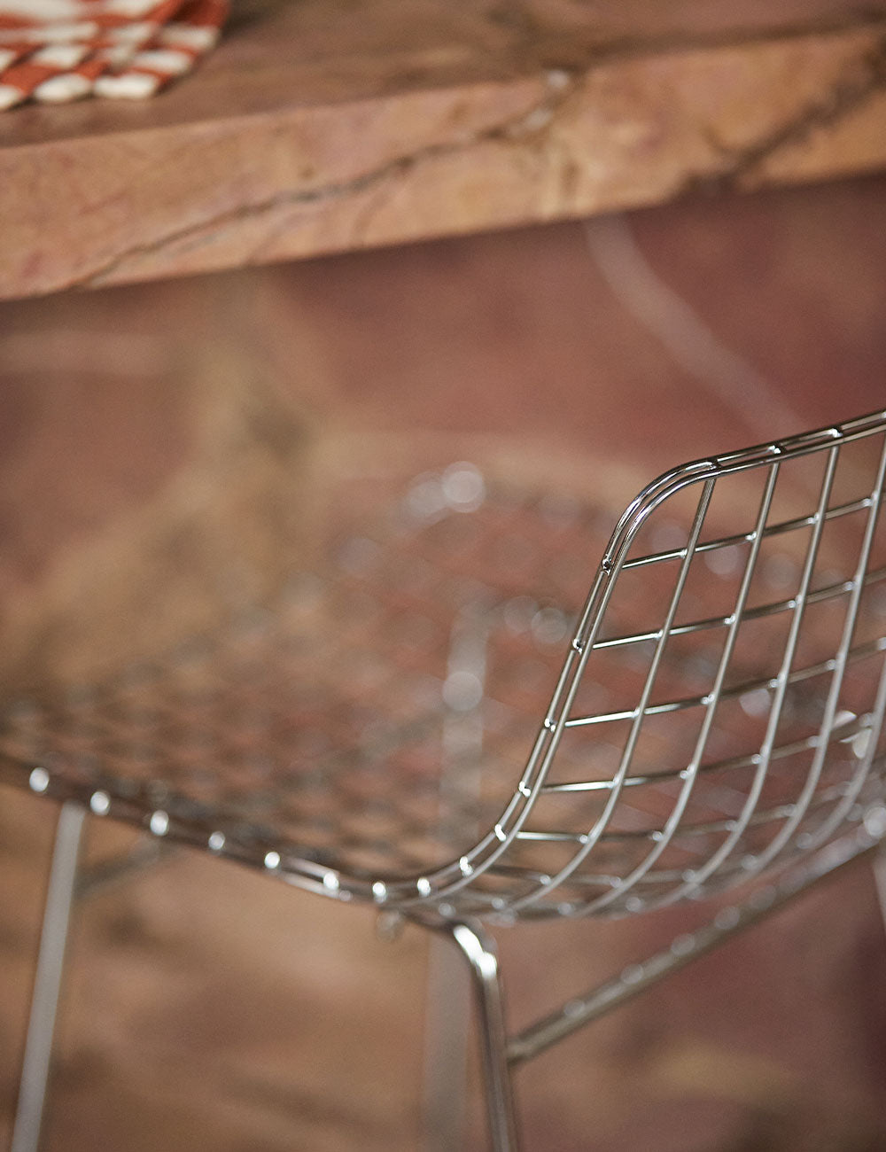 Banco Metal Wire