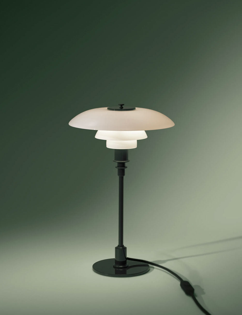  PH 3/2 table lamp