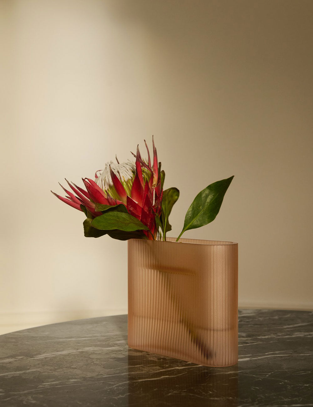 Vaso Ridge frosted glass H16,5