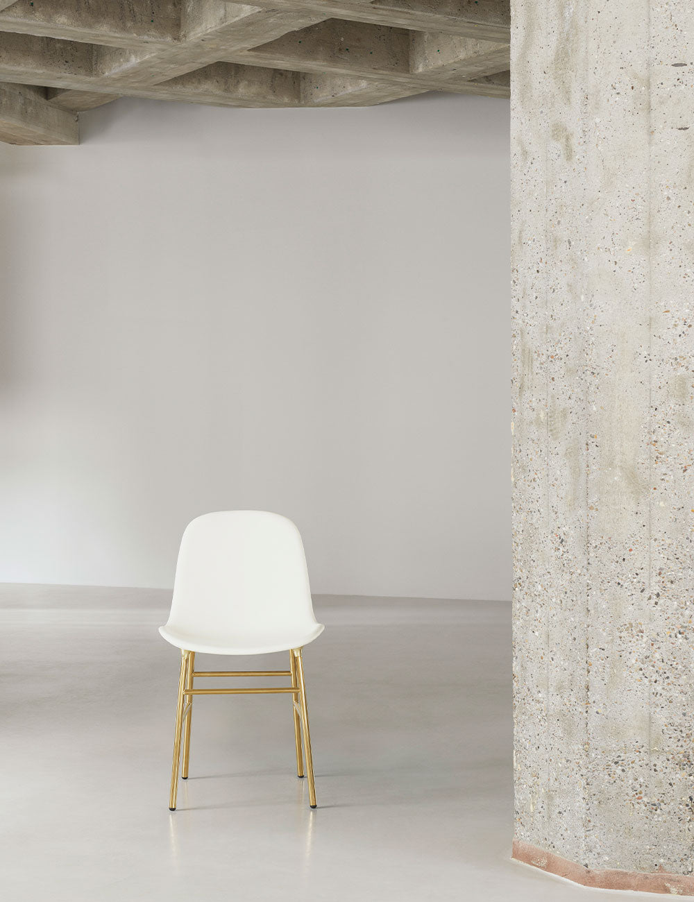 Form chair steel