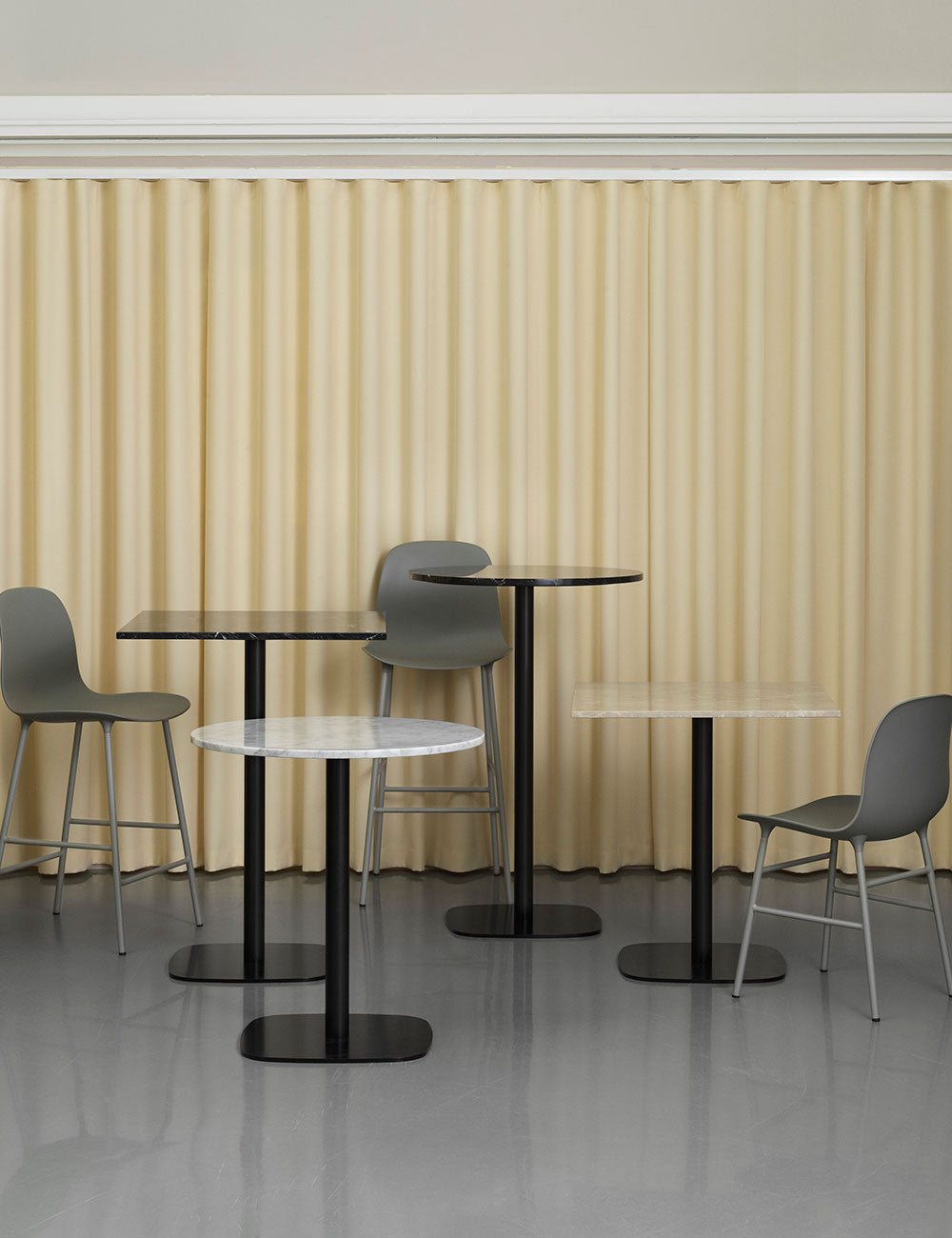 Form chair steel