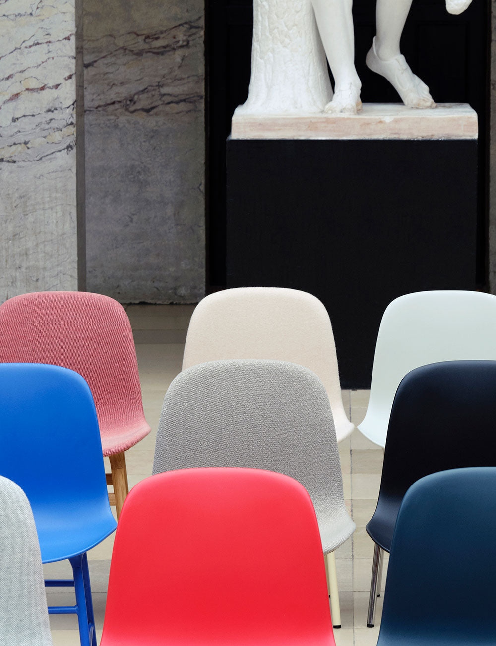 Form chair steel