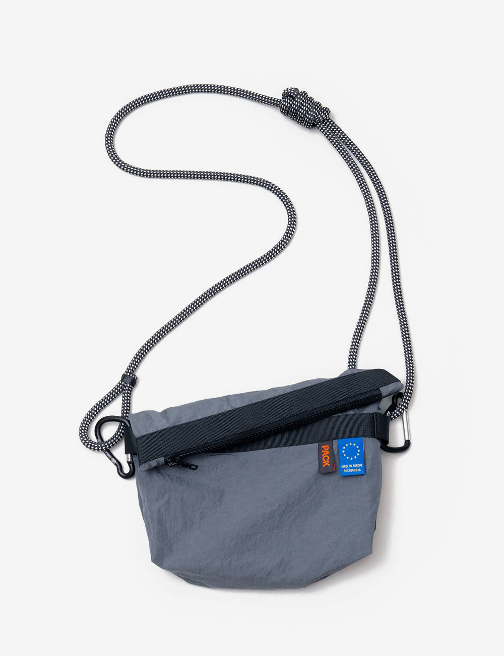 Small Zip Sling / A101