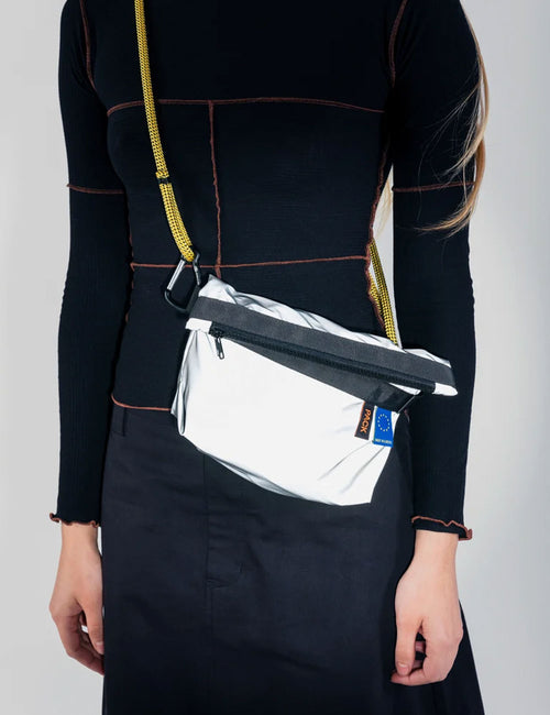 Bandolera Small Zip Sling / A101