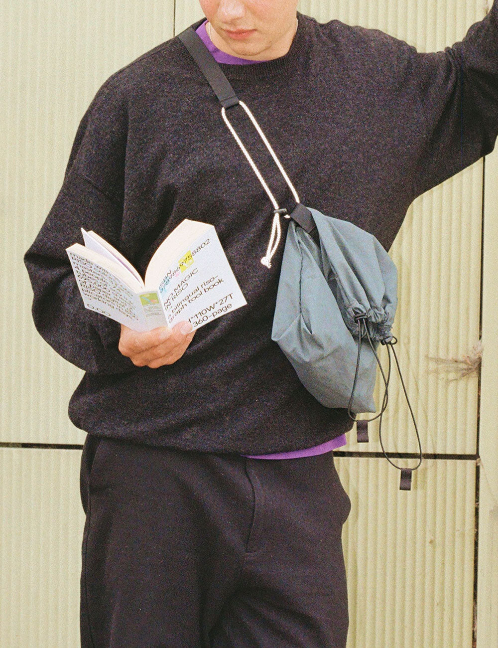 Sac Medium Drawstring Sling - A111