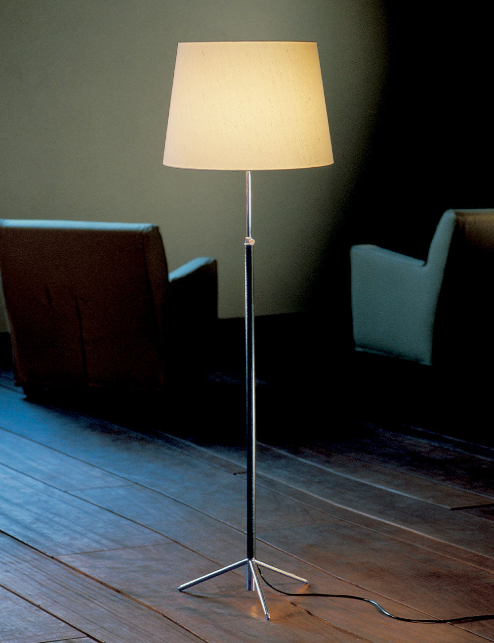 Pie de Salón G3