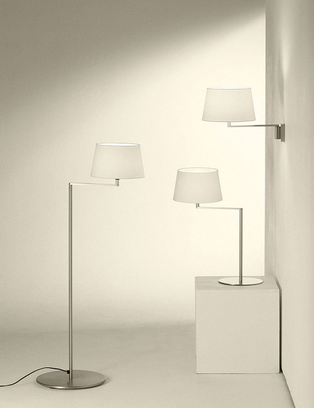 Lampada da terra Americana
