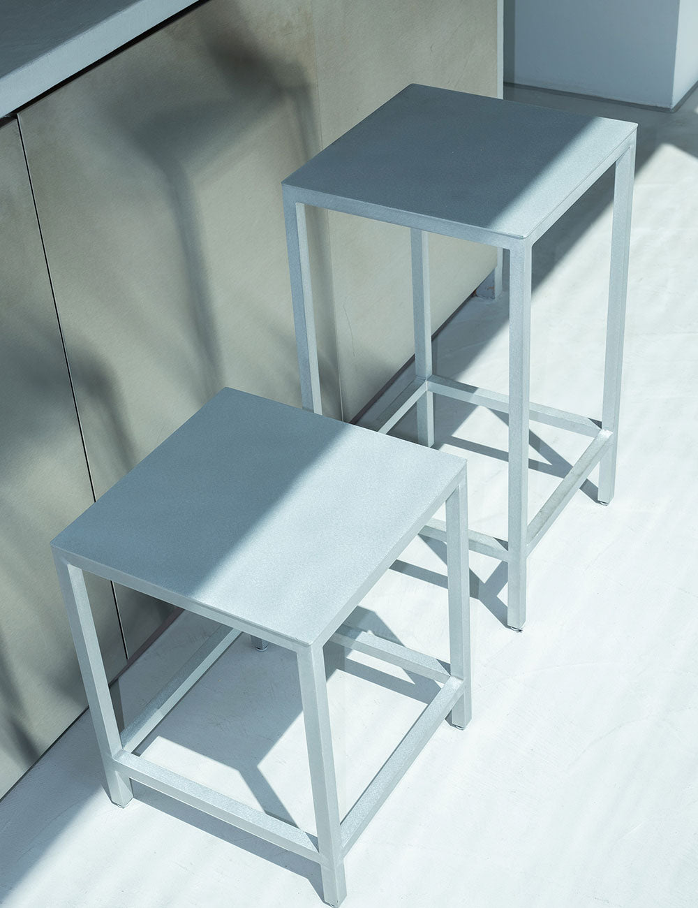 Taburete Alu 65 cm