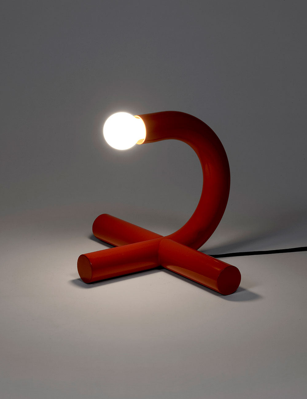 Metro La Tre table lamp