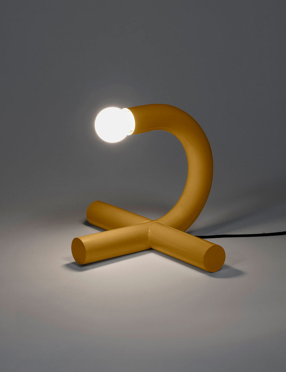 Metro La Tre table lamp
