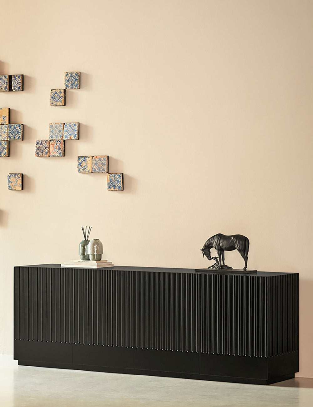 Doric sideboard 4P4C