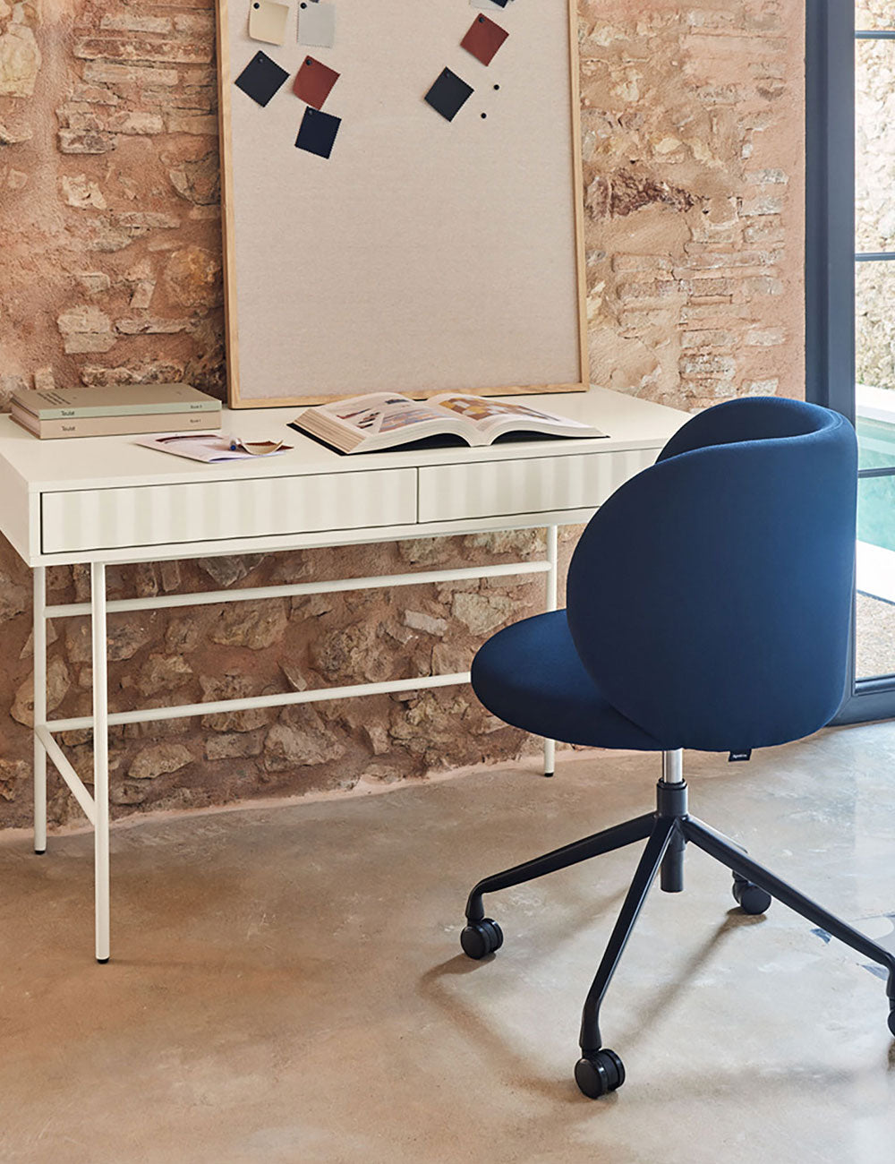 Sierra desk 2C