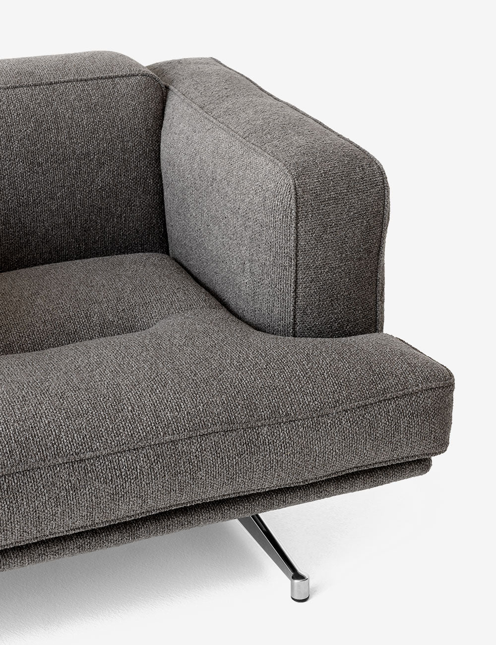 Inland Lounge Chair AV21